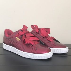 Red Puma Sneakers with Ribbon Laces
